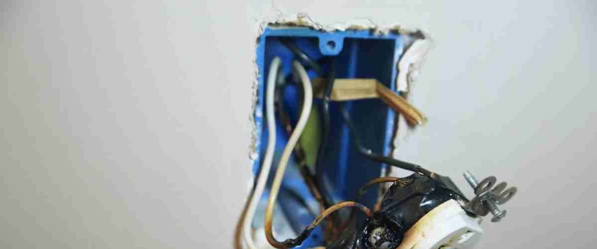 Basic Electrical Repairs: Tips and Tricks for Home Maintenance